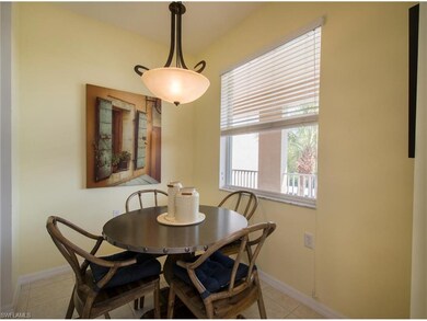 Really nice eat-in kitchen/dining area.