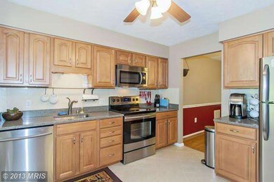 12027 Winding Creek Way, Germantown, MD 20874 - photo 4