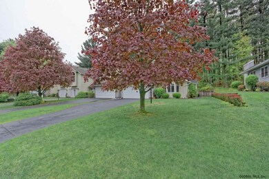 599 Highwood Cir unit END UNIT, Albany, NY 12203 - photo 4