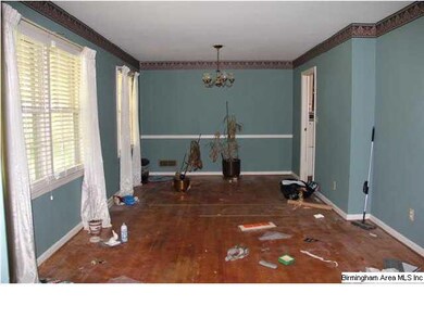 Living Room/Dining Room