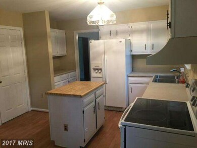 7036 Low Ct, Warrenton, VA 20187 - photo 4