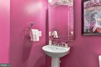 829 N Alfred St, Alexandria, VA 22314 - photo 7