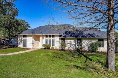 1905 Country Brook Dr, Weatherford, TX 76087 - photo 3