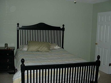 45 Scenic Dr unit 45, West Warwick, RI 02893 - photo 6