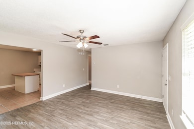 1533 Raven Dr S, Jacksonville, FL 32218 - photo 3