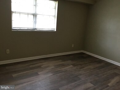 11906 Tarragon Rd unit H, Reisterstown, MD 21136 - photo 2