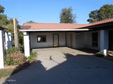 023-328547 Carport