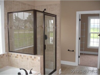 825 Megan Dr, Greenville, NC 27834 - photo 4