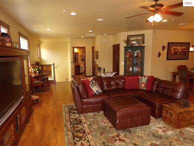 4453 Greenchain Loop, Coeur D Alene, ID 83814 - photo 2