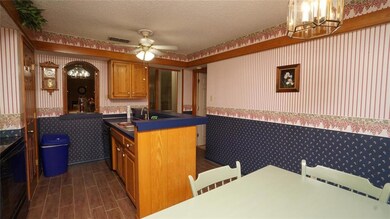 801 W Russell Ave unit 107, Bonham, TX 75418 - photo 6