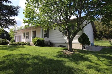 226 SW 163rd St, Lees Summit, MO 64082 - photo 3