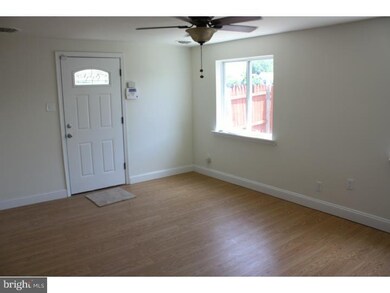 110 Blue Hen Rd unit COLLIN, New Castle, DE 19720 - photo 3