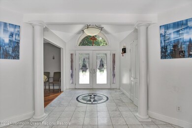 10 Syngle Way, Morganville, NJ 07751 - photo 3