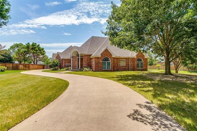 1116 Cottonwood Ct, Cleburne, TX 76033 - photo 2