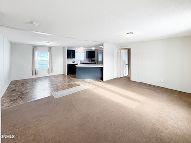 5451 138th Ave NW unit 305, Williston, ND 58801 - photo 6