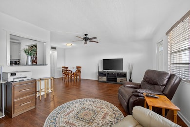 413 Southampton A, West Palm Beach, FL 33417 - photo 6