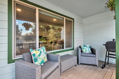 838 SE Stratford Ct, Bend, OR 97702 - photo 6