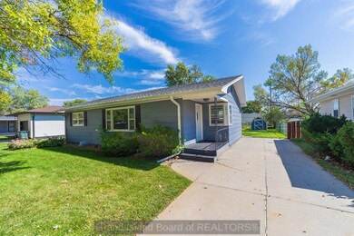 1911 N Howard Ave, Grand Island, NE 68803 - photo 2