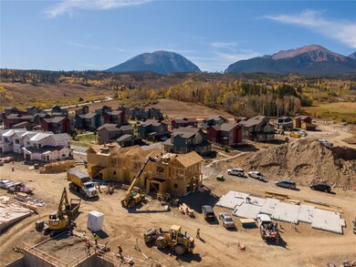 19 Bootlegger Ln unit 2B, Silverthorne, CO 80498 - photo 2