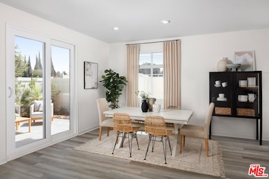 Plan 1C bright dining area adj