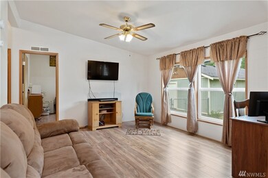 35813 2nd Ave E, Roy, WA 98580 - photo 4