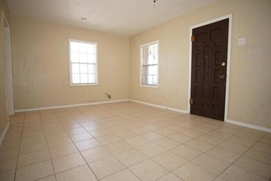 3922 N Piedras St, El Paso, TX 79930 - photo 3