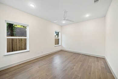 846 Wakefield Dr unit A, Houston, TX 77018 - photo 5