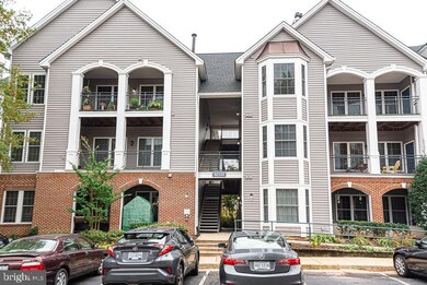 46580 Drysdale Terrace unit 300, Sterling, VA 20165 - photo 7