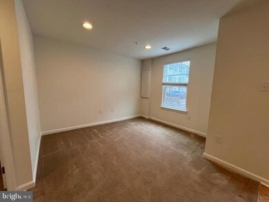 312 Almond Dr, Lansdale, PA 19446 - photo 4