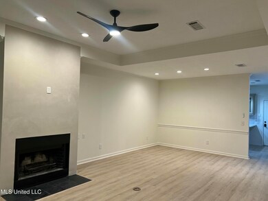 921 Bayridge Dr, Jackson, MS 39211 - photo 3