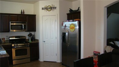 14192 Desert Sky Dr, Horizon City, TX 79928 - photo 7