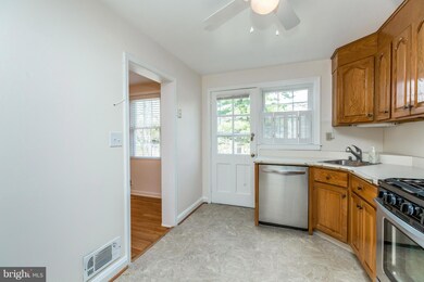 1660 Myamby Rd, Towson, MD 21286 - photo 6