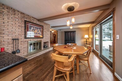 10453 Ravine RD - Dining Area