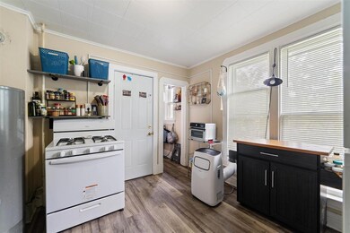 2409 W 3rd St, Duluth, MN 55806 - photo 4