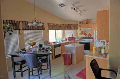 2122 E Catclaw St, Gilbert, AZ 85296 - photo 4