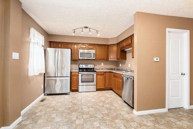 2420 Hardesty Dr S unit 12, Columbus, OH 43204 - photo 7