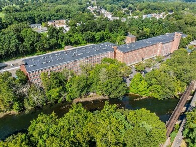 2 School St unit 241, Albion, RI 02802 - photo 2