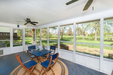 Schmidt_1148ClubviewBlvdS-20