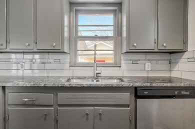 927 S Apache Dr, Wichita, KS 67207 - photo 6