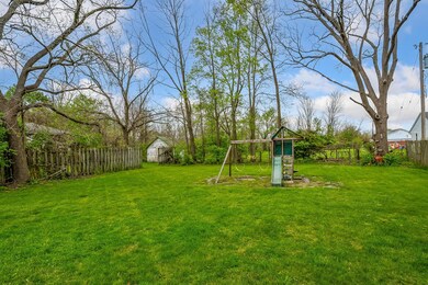 5-web-or-mls-250 W. North St-105