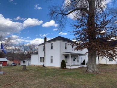 213 E 3rd St, Augusta, KY 41002 - photo 5