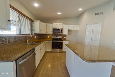 2510 E Garnet Ave Mesa AZ-print-015-015-