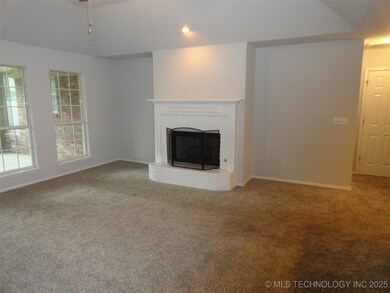 4817 S 197th East Ave, Broken Arrow, OK 74014 - photo 6