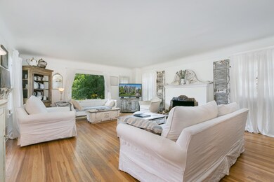 Spacious Great Room