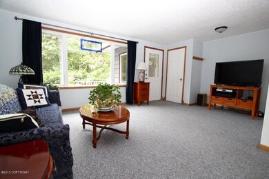 6-living room