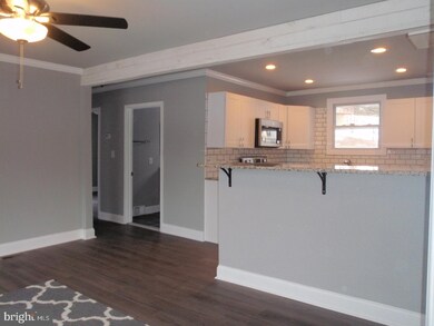 1342 Valley Rd, Woodlyn, PA 19094 - photo 6