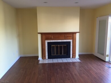 21 Carriage Ln unit 21, Newton, NJ 07860 - photo 2