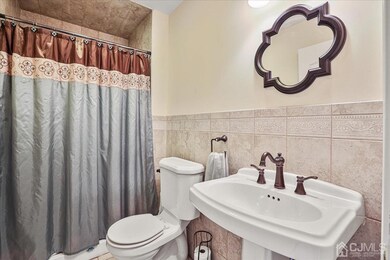 20 Deans Ln, Monmouth Junction, NJ 08852 - photo 4