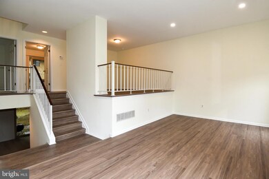 9129 Helaine Hamlet Way, Columbia, MD 21045 - photo 7