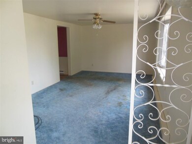 501 Lumber St, Littlestown, PA 17340 - photo 5